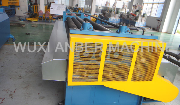 Gabion mesh straightening machine